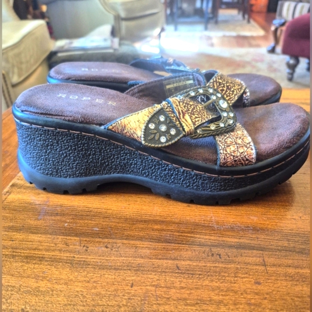 Roper Copper Metallic Buckle Slide Mules - Picture 4 of 6